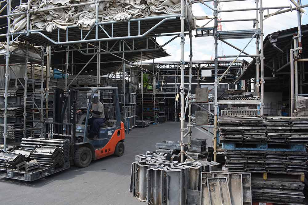 一日の仕事の流れ | 仕事を知る | 採用情報 | 株式会社鏑矢