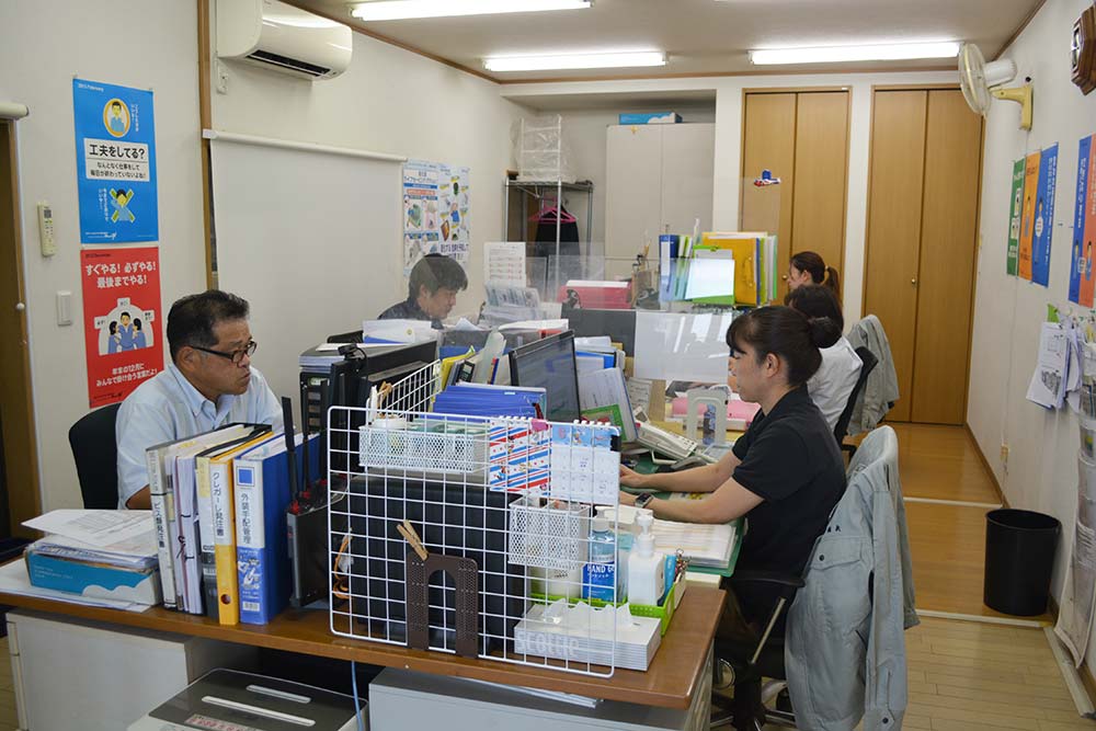 一日の仕事の流れ | 仕事を知る | 採用情報 | 株式会社鏑矢