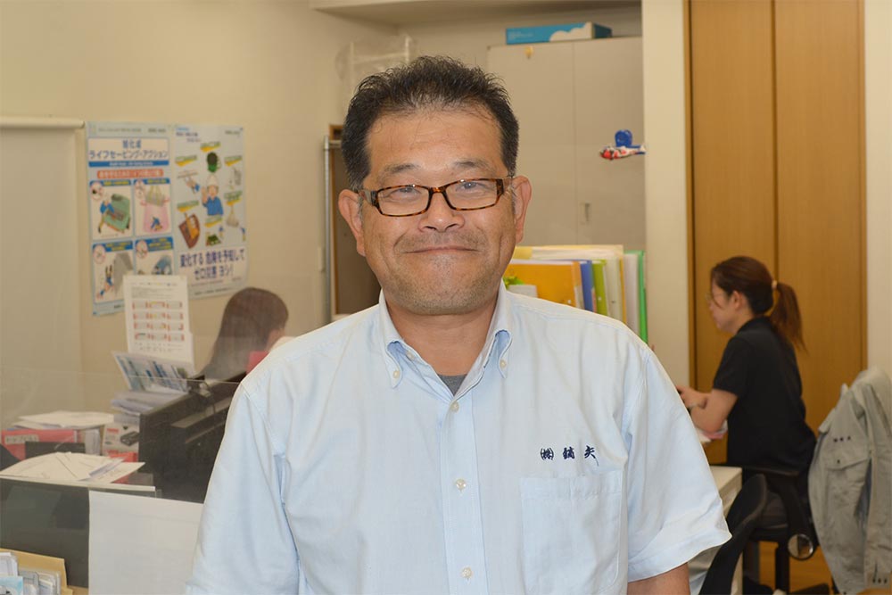 業務スタッフ | 株式会社鏑矢