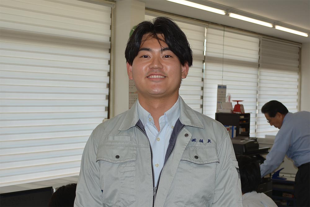 業務スタッフ | 株式会社鏑矢